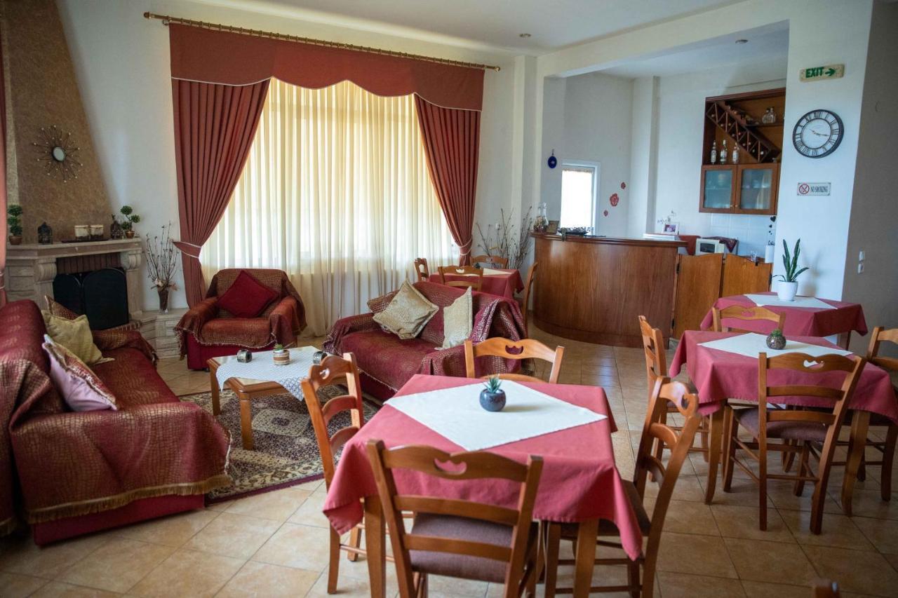 Hotel Kastro Sérvia Zewnętrze zdjęcie