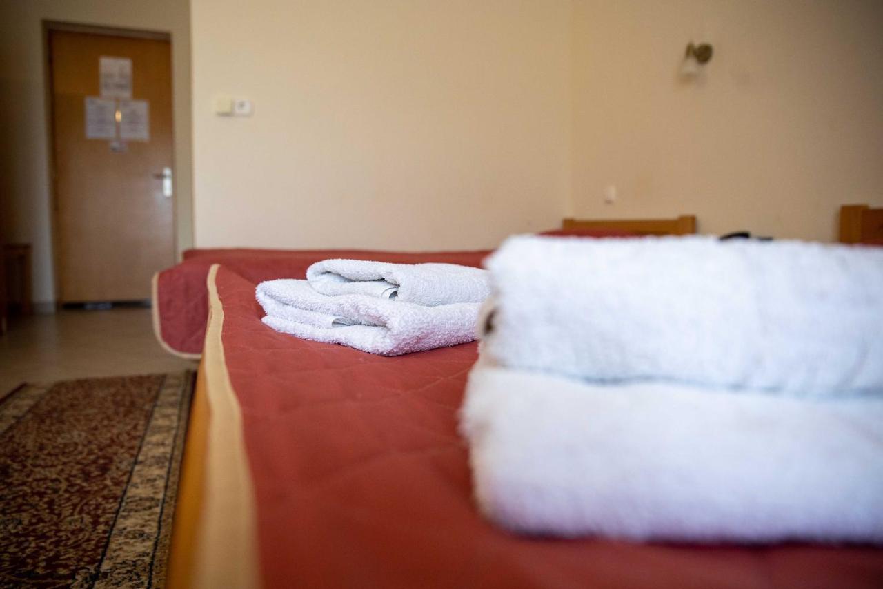 Hotel Kastro Sérvia Zewnętrze zdjęcie