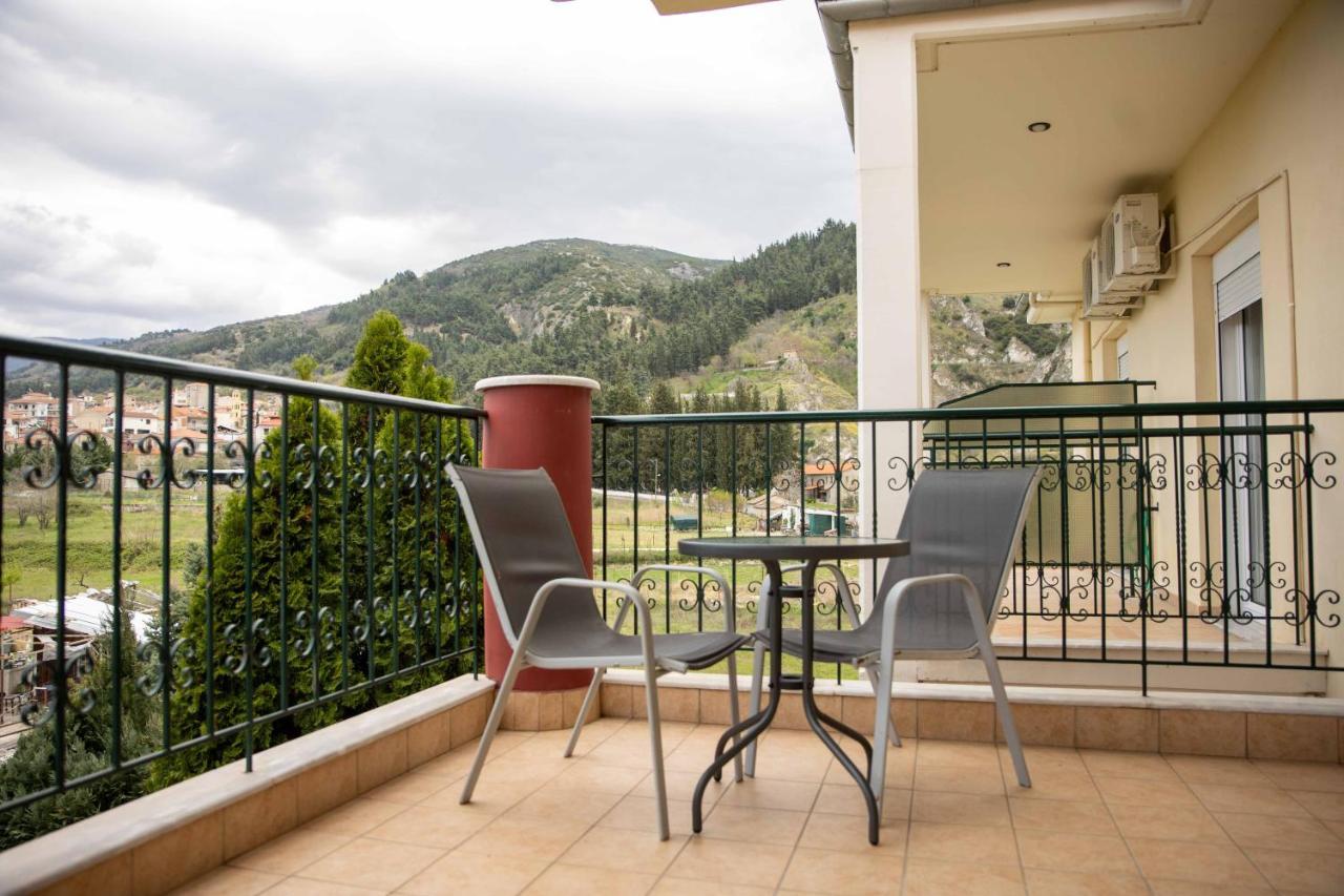 Hotel Kastro Sérvia Zewnętrze zdjęcie