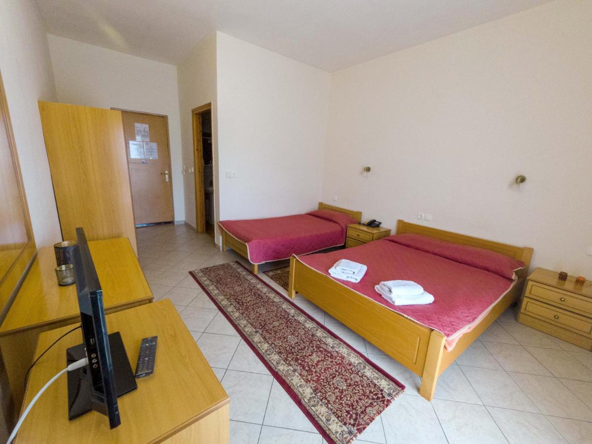 Hotel Kastro Sérvia Zewnętrze zdjęcie