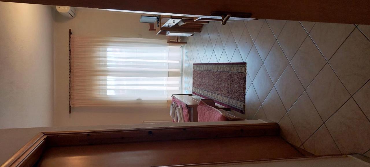 Hotel Kastro Sérvia Zewnętrze zdjęcie