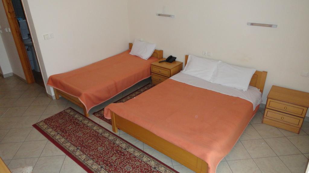 Hotel Kastro Sérvia Zewnętrze zdjęcie