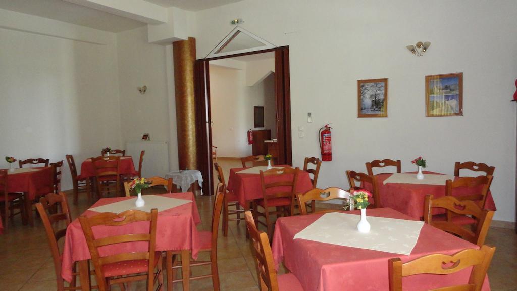 Hotel Kastro Sérvia Zewnętrze zdjęcie